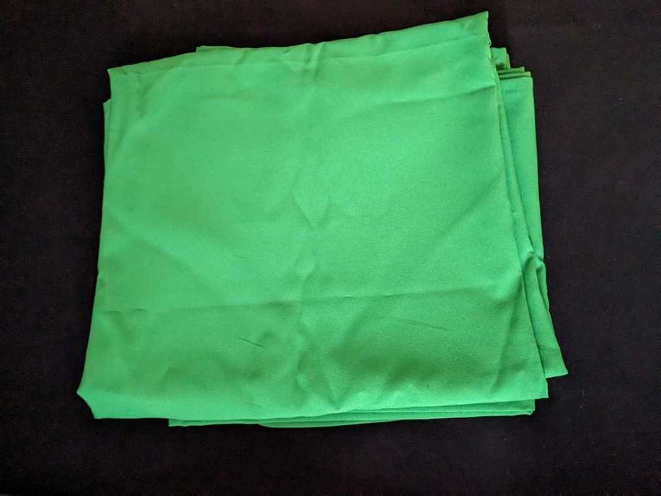 NOWE Zasłony 300x145cm na taśmie zielone matowe półzaciemniające 2szt