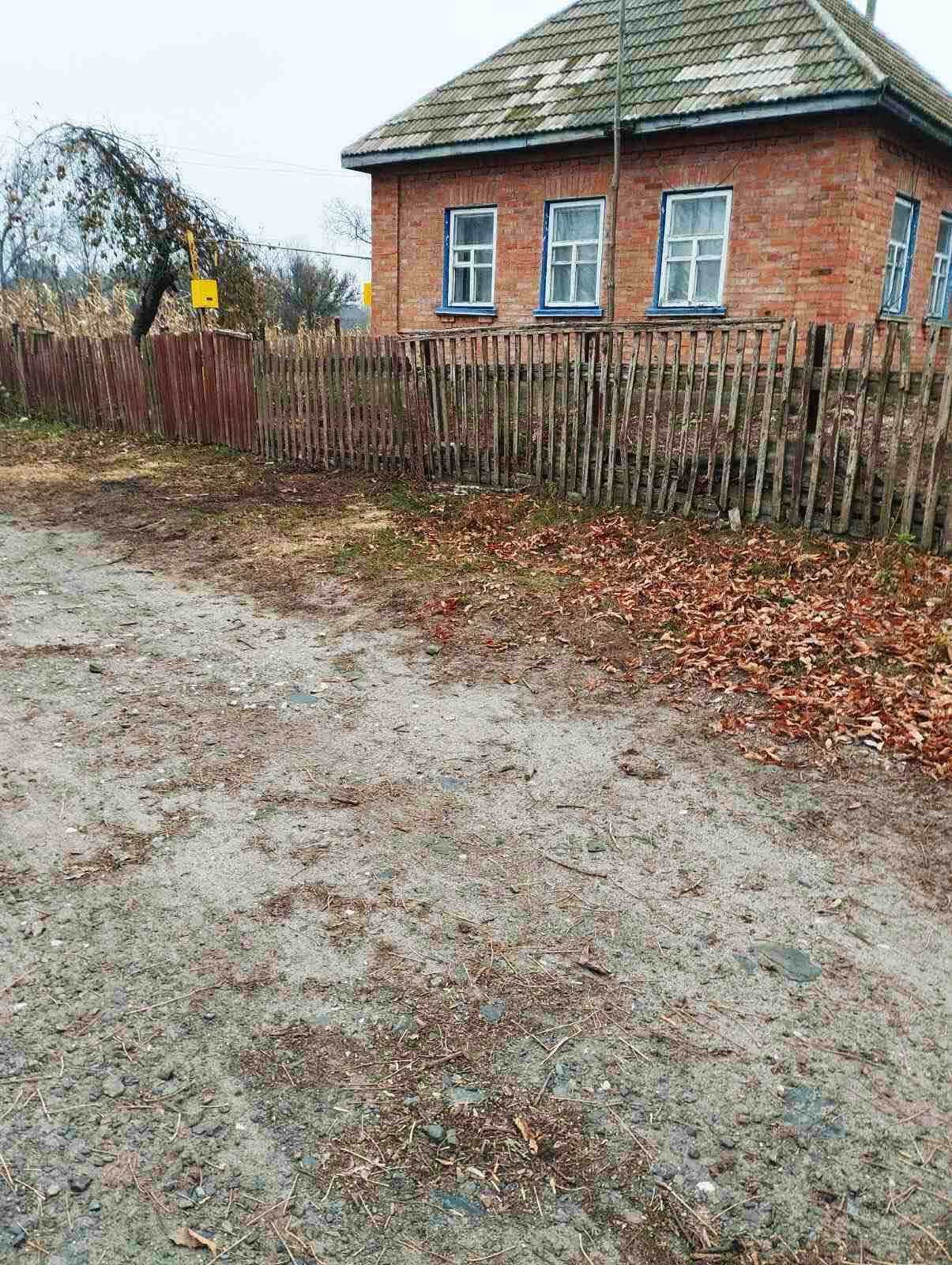 Продам будинок с.Пісочки