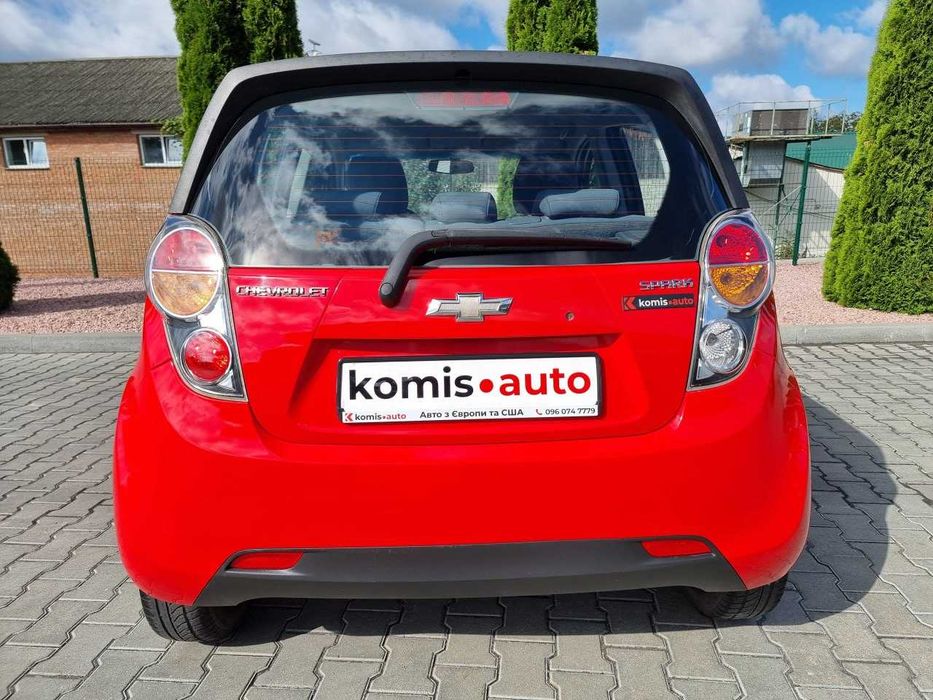 Продам  Chevrolet Spark 2012. Можна в розстрочку, під викуп.