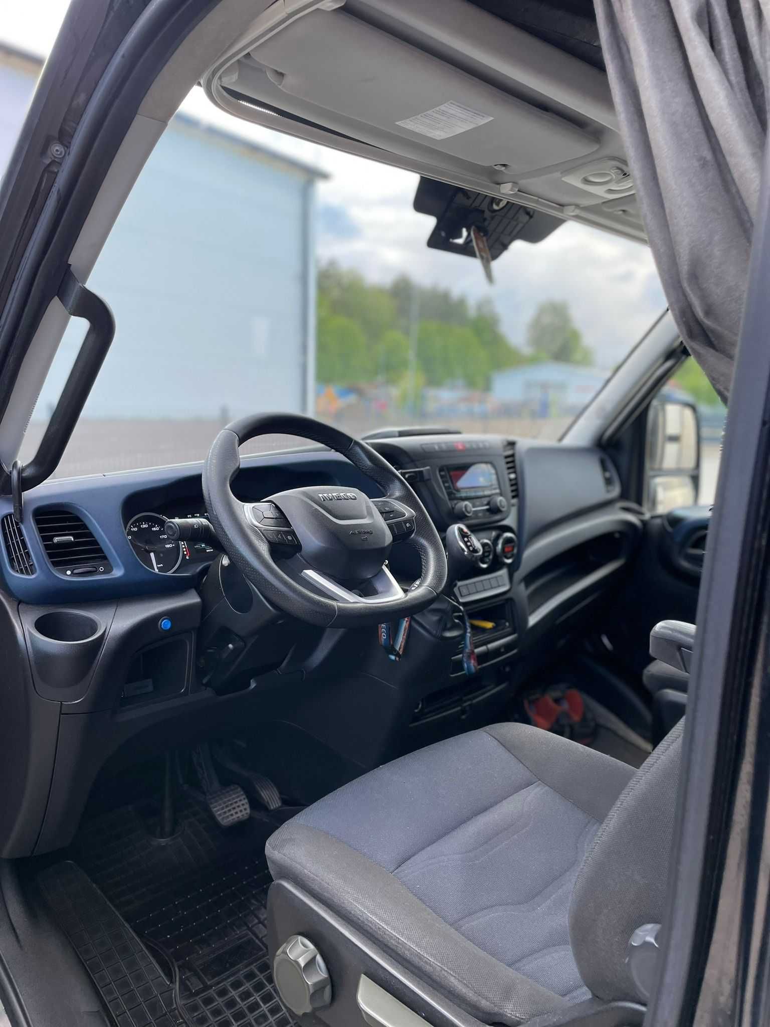 Iveco Daily 35S18 Plandeka . Automat