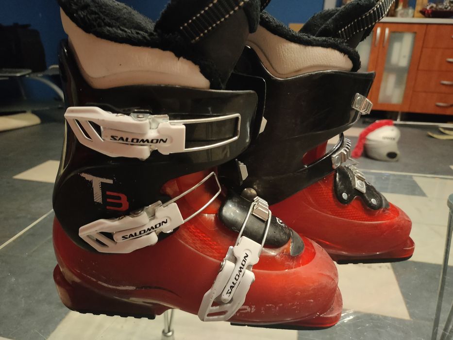 Sprzedam komplet narty Vollki.128 buty Salomony 23, kijki,