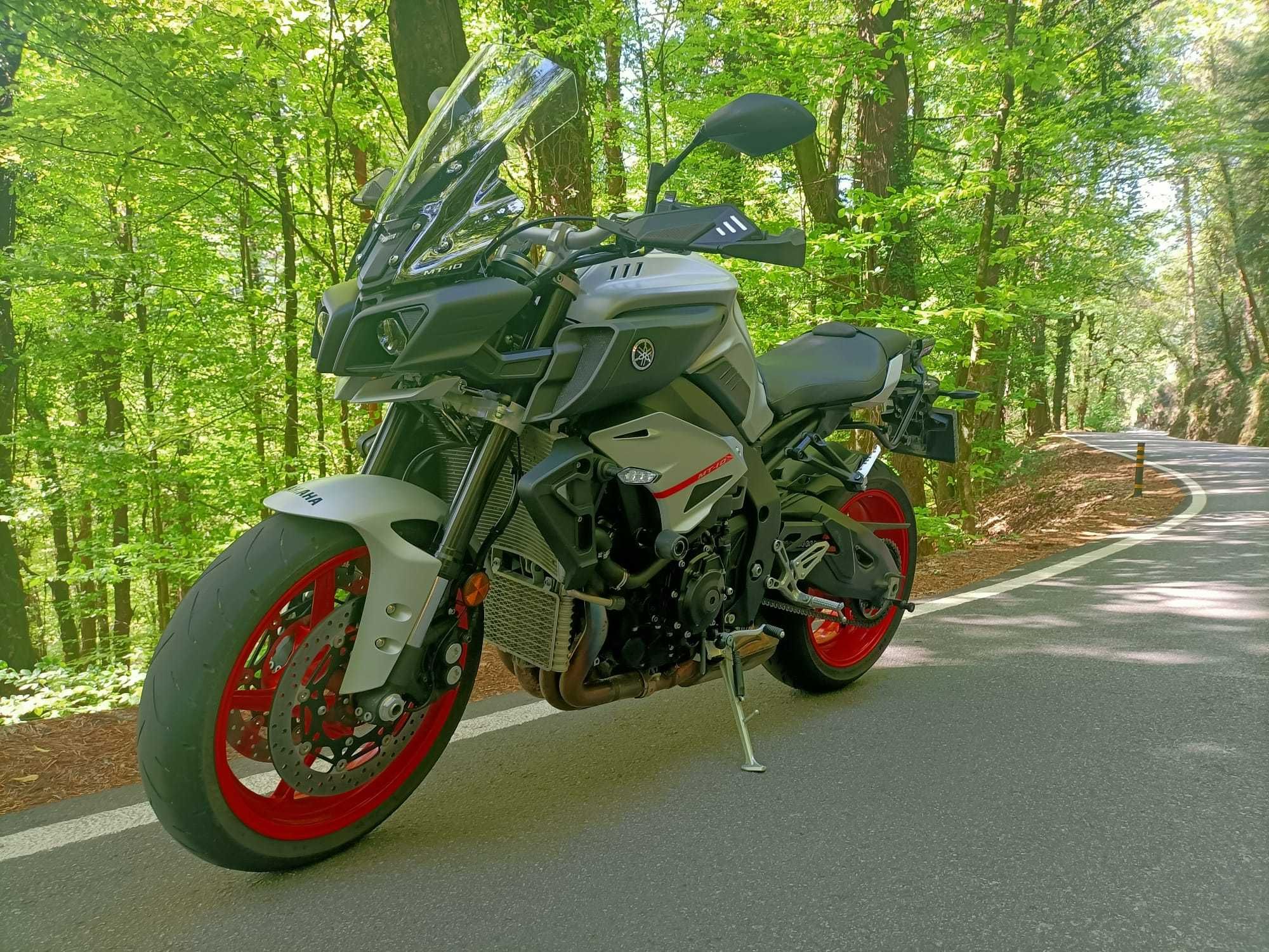 Yamaha MT10 Tourer