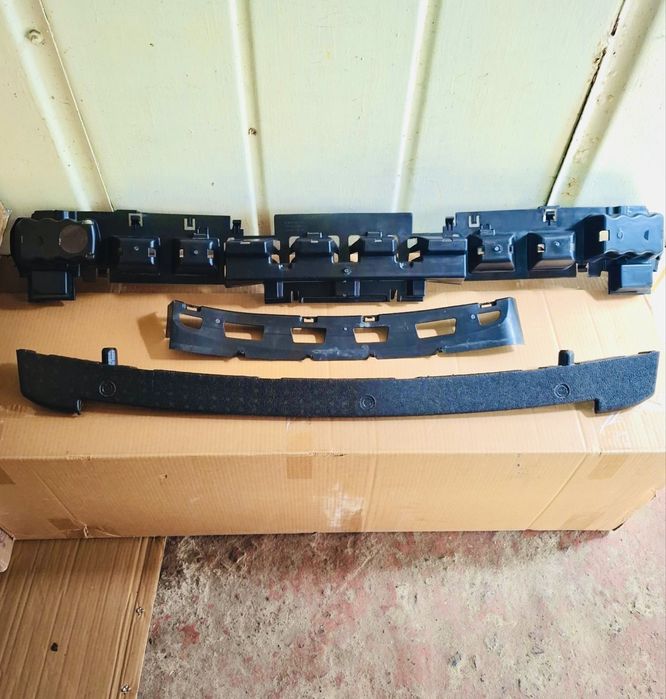 Абсорбер наполнитель бампера Рог Nissan Rogue T33 2021-2024