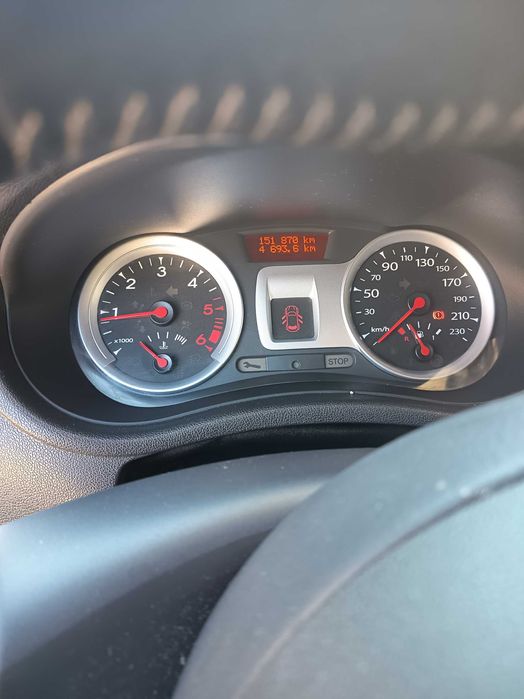 Vendo Renault Clio III 1.5 Gasóleo 2012
