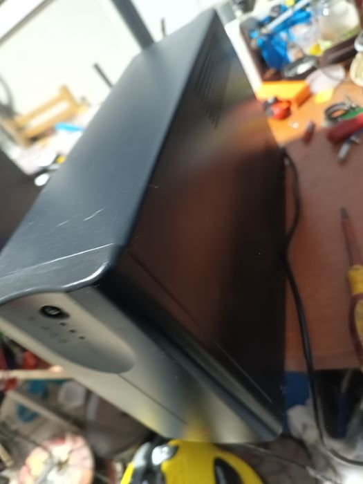 EAST Zasilacz awaryjny UPS 

ww