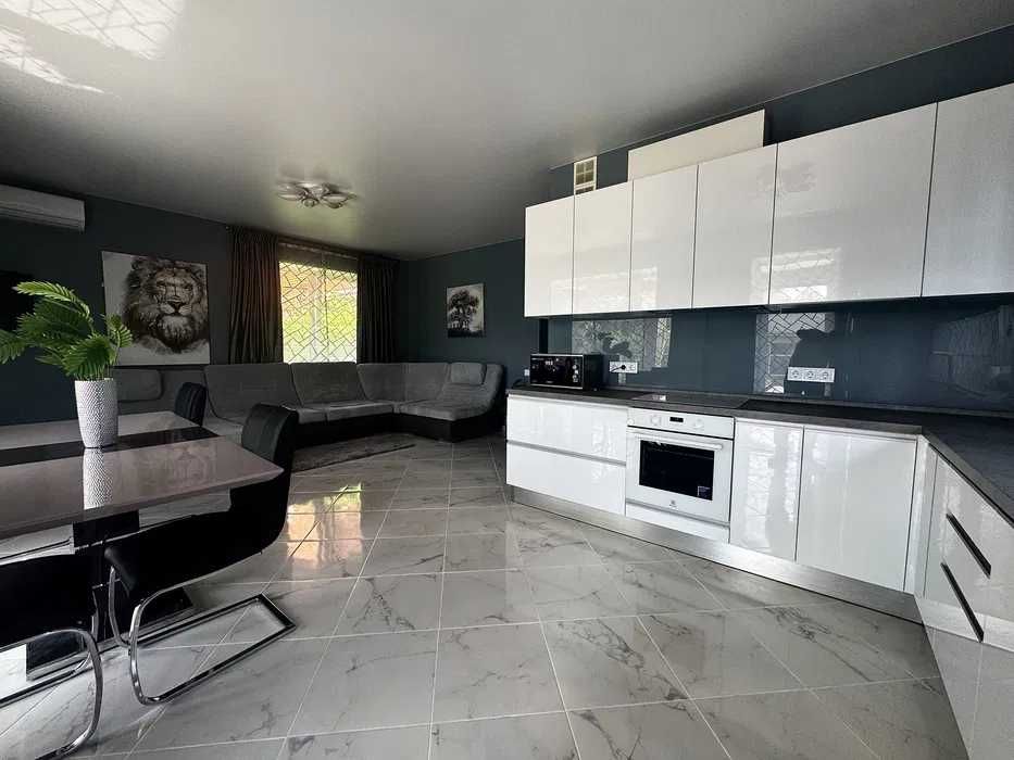 Оренда будинку | Погреби | 100м² + гостьовий | 3 кімнати | ГЕНЕРАТОР