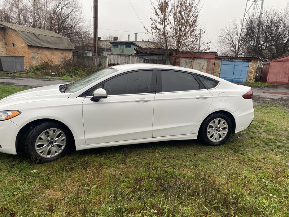 Пропоную власный автомобіль Форд фюжен 2019