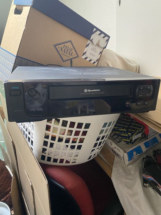 Video VHS com filmes