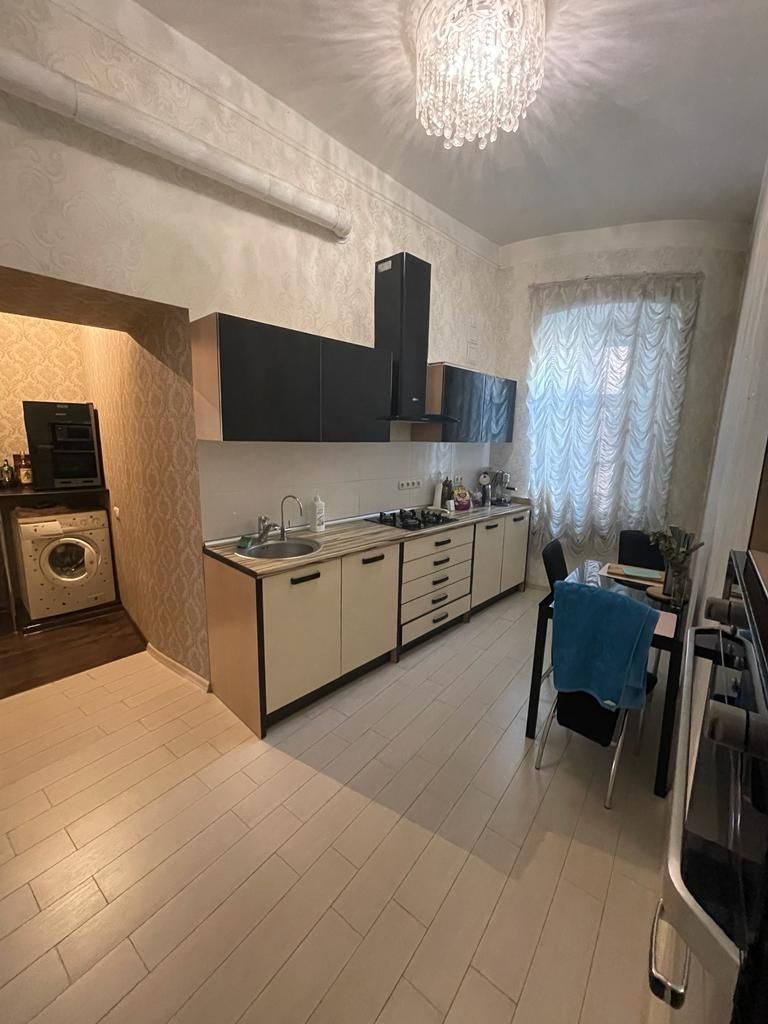 Оренда 4к.кв, центр Харкова 150м.кв. вул. Пушкінська 56