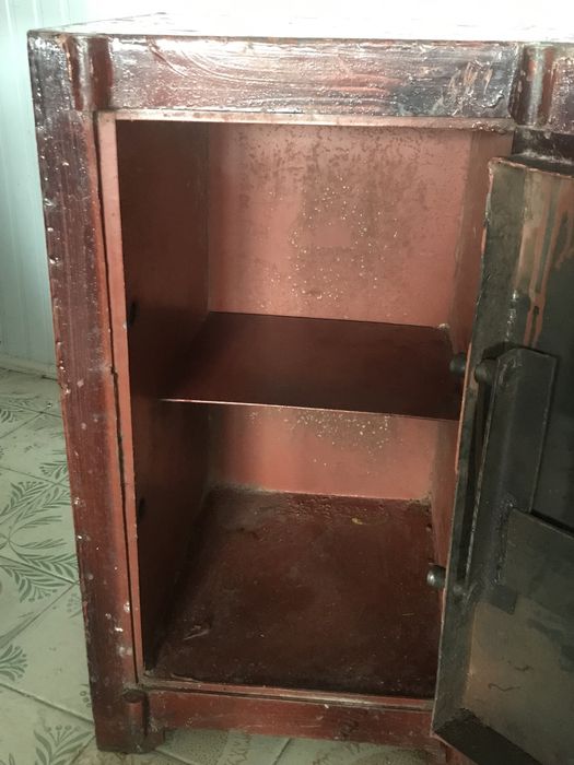 Вогнестійкий сейф