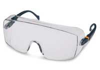 Okulary ochronne 3M™ 2800 nakładane na okulary korekcyjne.