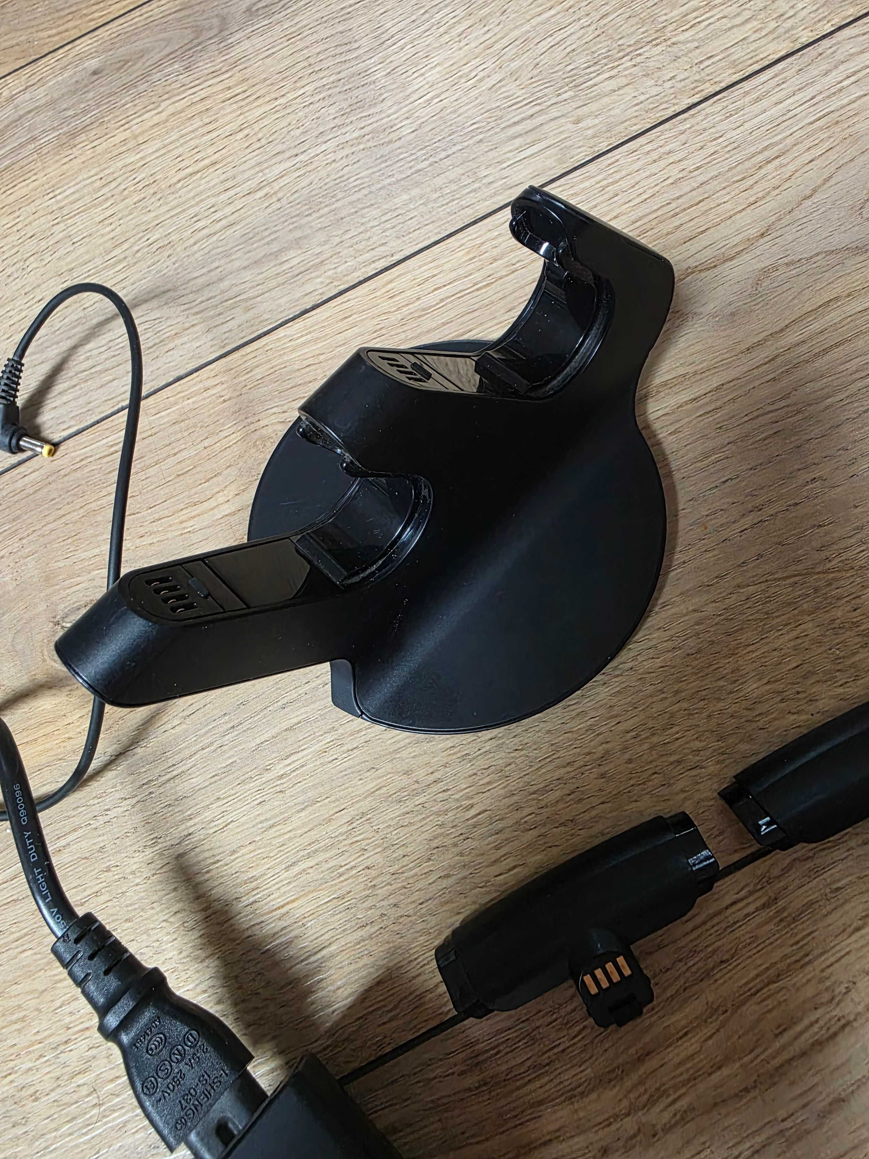 Oryginalna Stacja Ładująca Sony Playstation 3 PS3 CECH-ZDC1E Ładowarka
