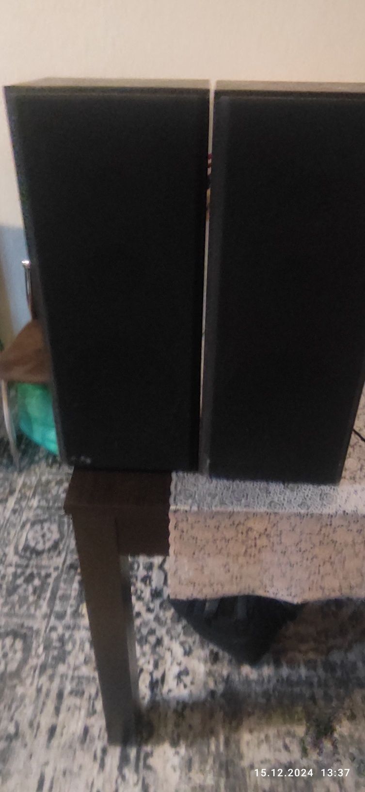 Sprzedam kino domowe teleizor Samsung plus dwie kolumny tonsil