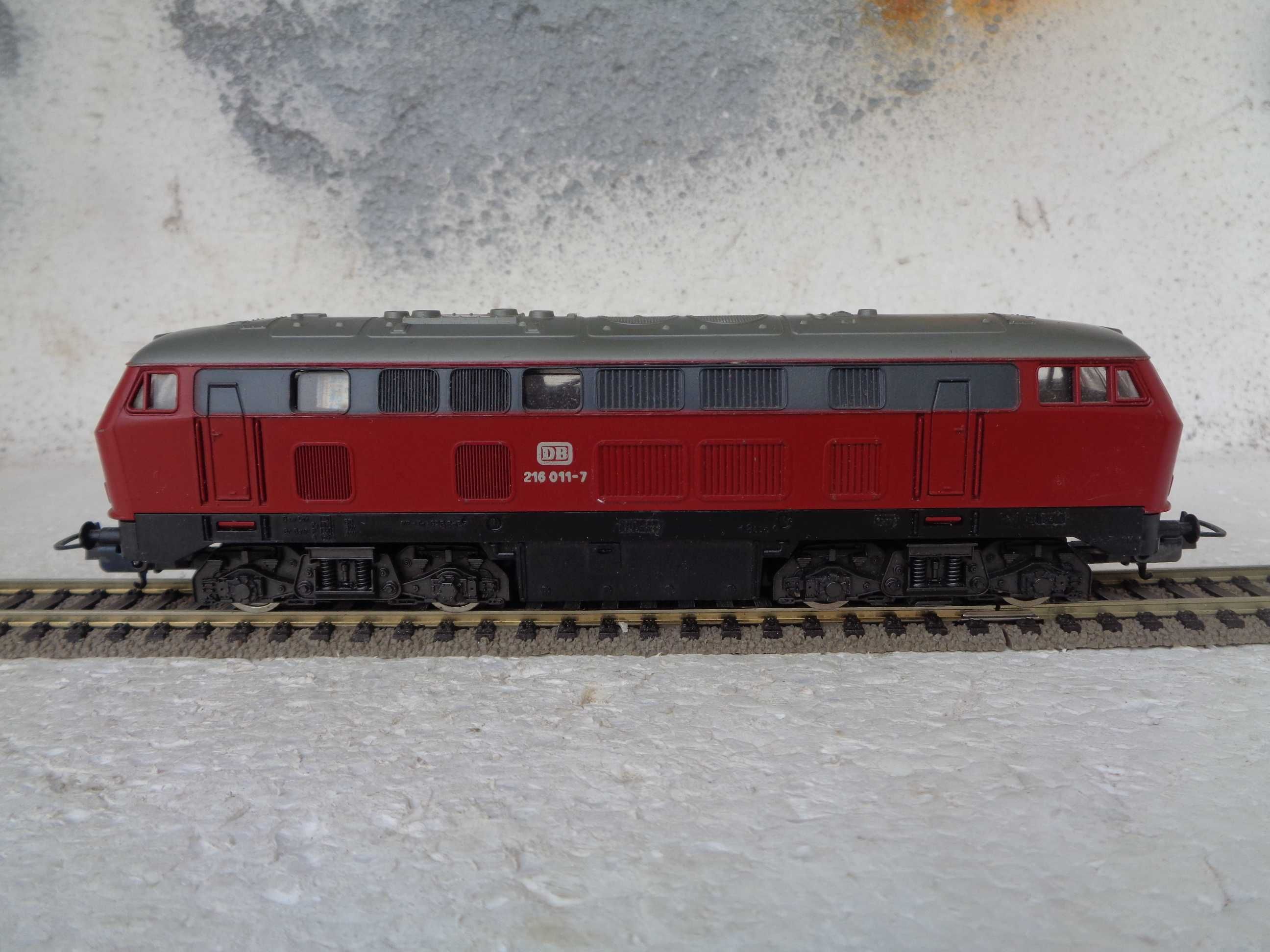 1:87 LIMA Locomotiva diesel da DB V216 comboio