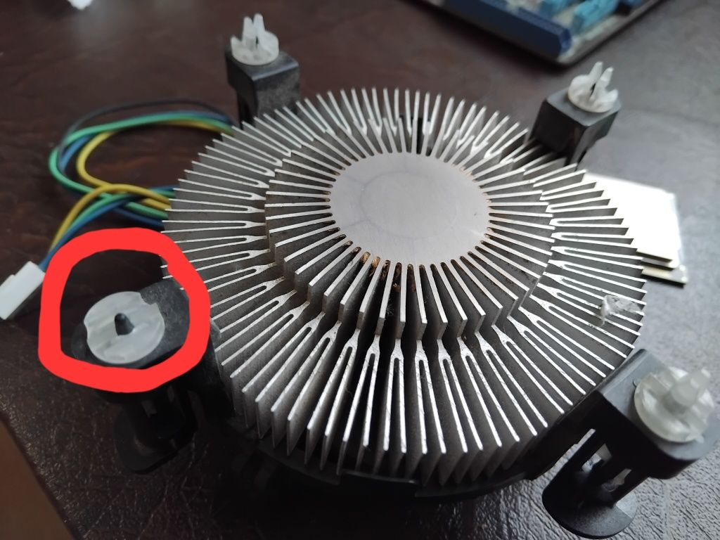 Материнська плата Asus P8H67 rev 3.0 (Згорівша) + компоненти