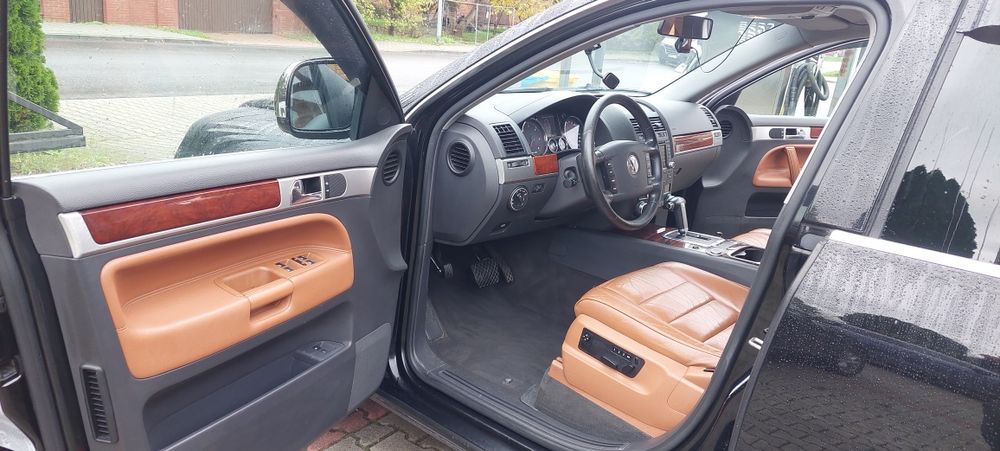 VW Touareg 4x4 Hak 3.5T serwisowany