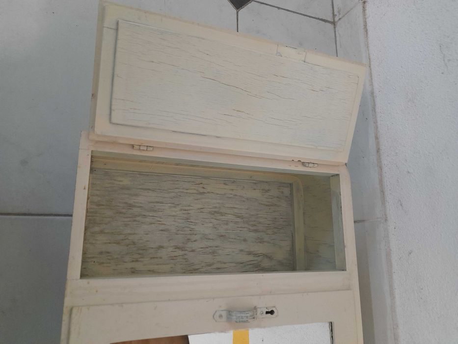 Armário de parede para casa banho, vintage