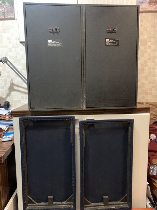 Акустическая система - колонки Sansui S-35. Цена за две.Япония. 45 Вт.