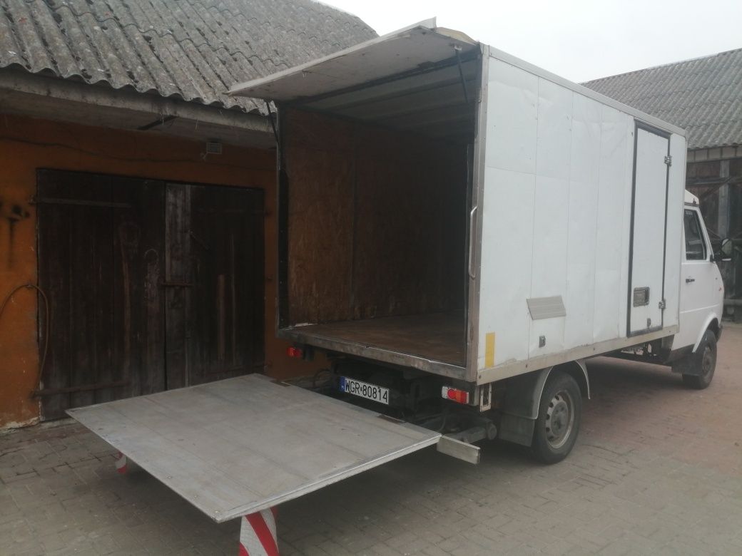 Transport Samochód z Windą