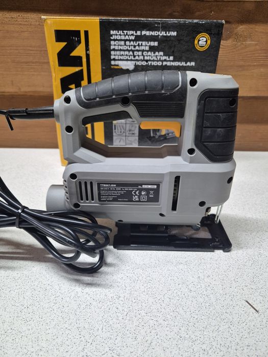 Wyrzynarka Sieciowa 600W