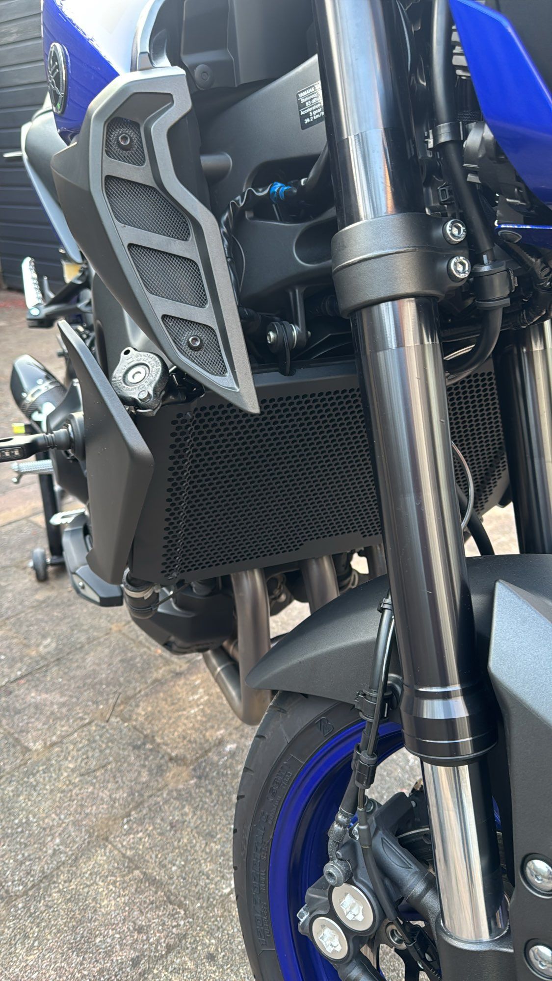 Osłona chłodnicy Yamaha MT 09, Tracer 900, XSR 900