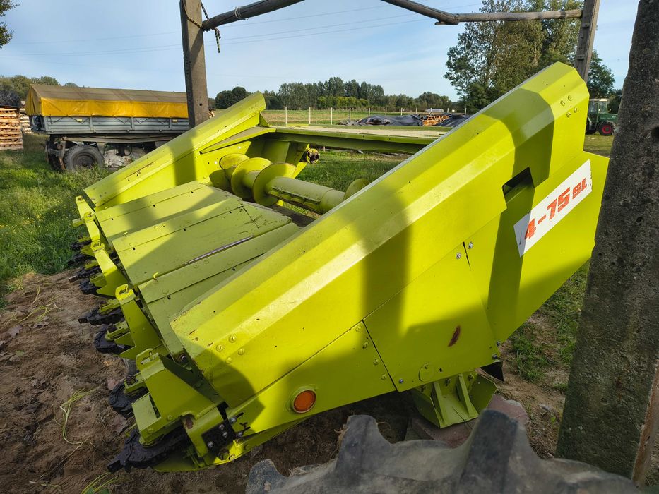 Przystawka do kukurydzy CLAAS 4-rzędowa z docinaczem nożowym