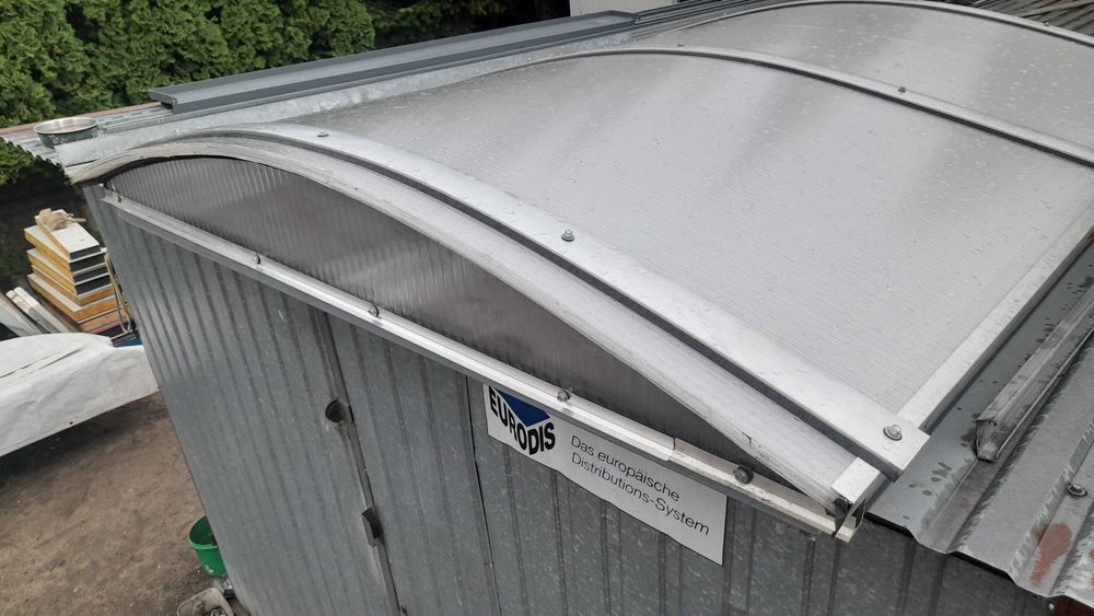 Swietlik dachowy dozy nowy