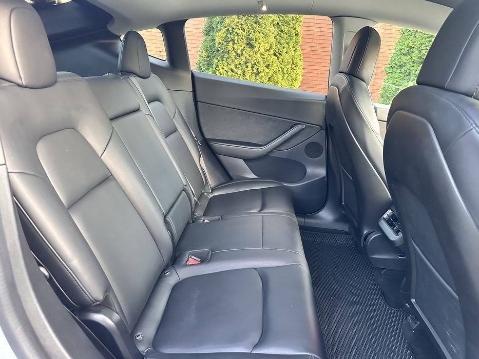 Tesla Model Y LONG RENG DUAL MOTOR Можливий обмін!