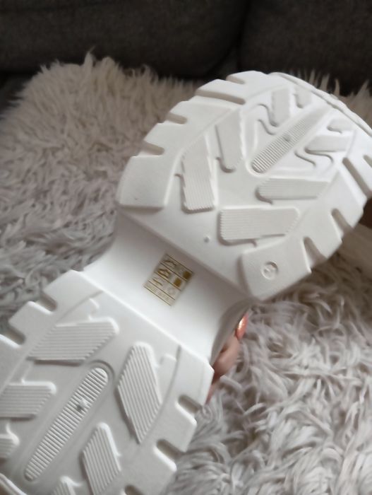 Buty damskie nowe