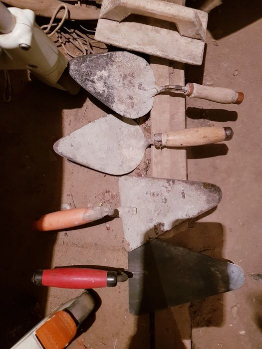 Эмалированая кастрюля бак для  воды ёмкость цепь ножки кельма мастер