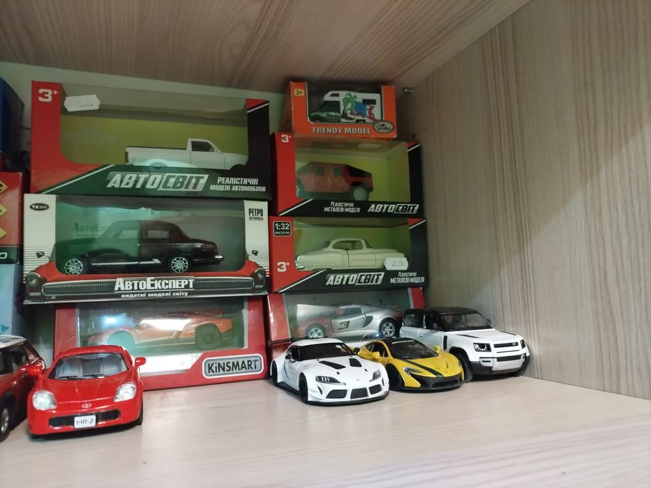 Продам машинки хороший стан