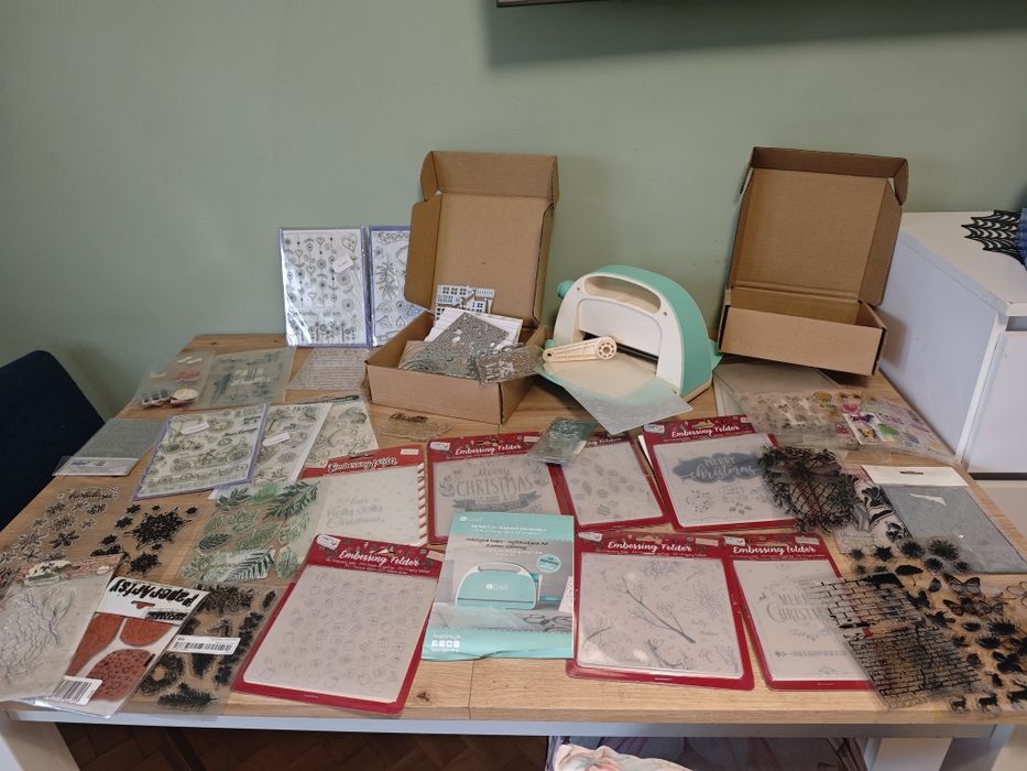 MASZYNKA DP Craft, wykrojniki, stemple, embonsing