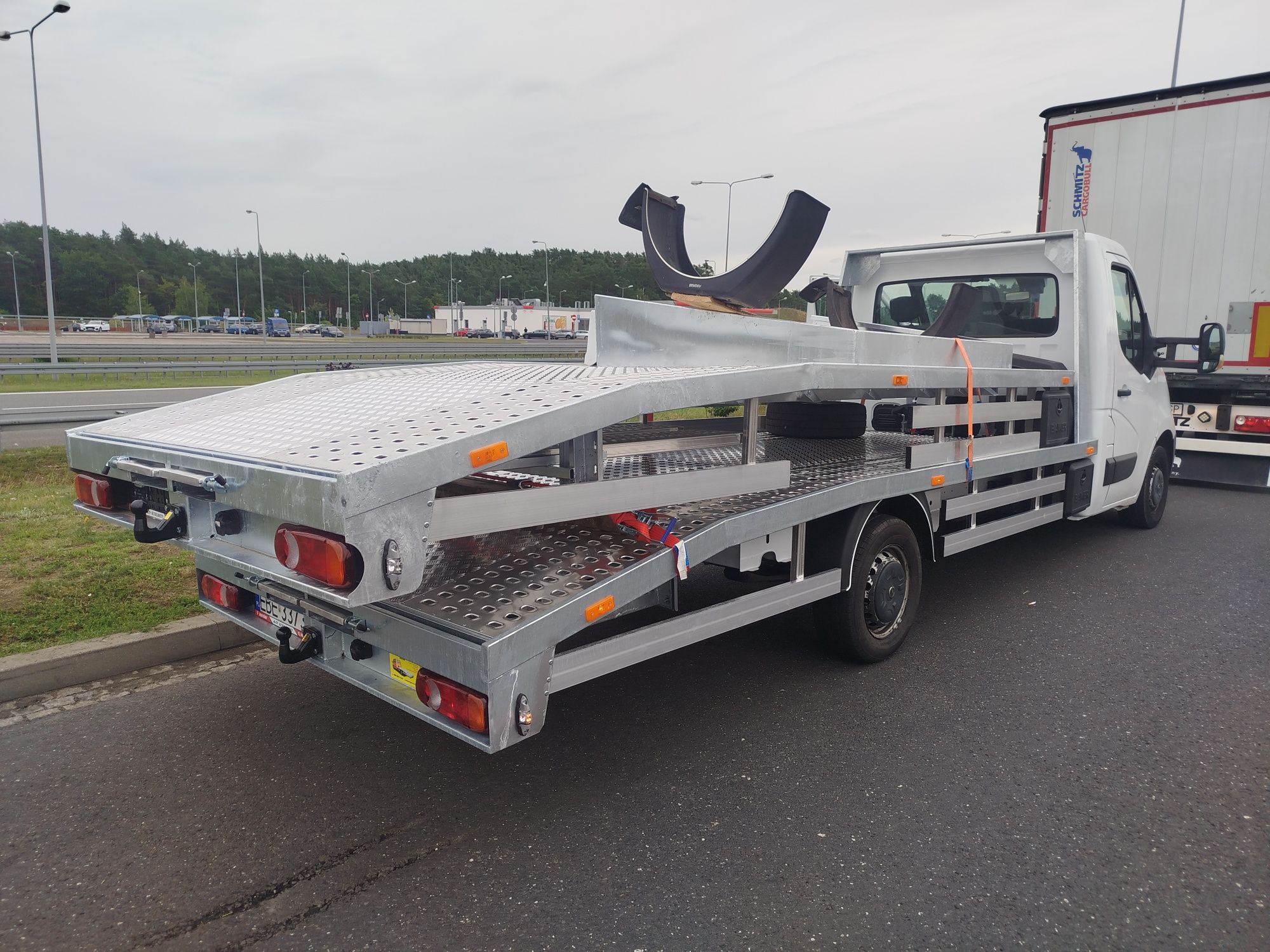 Najazd Nowy  laweta Master Movano 5 metrów! Stalowo aluminiowy ocynk!