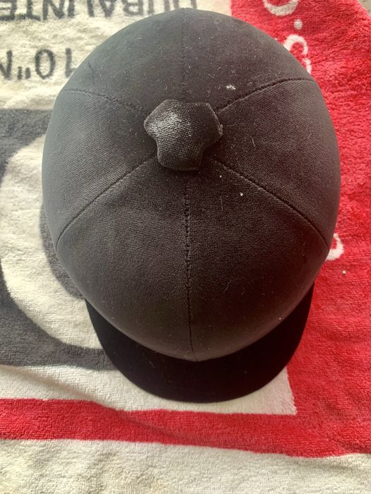 Capacete de equitaçao em veludo