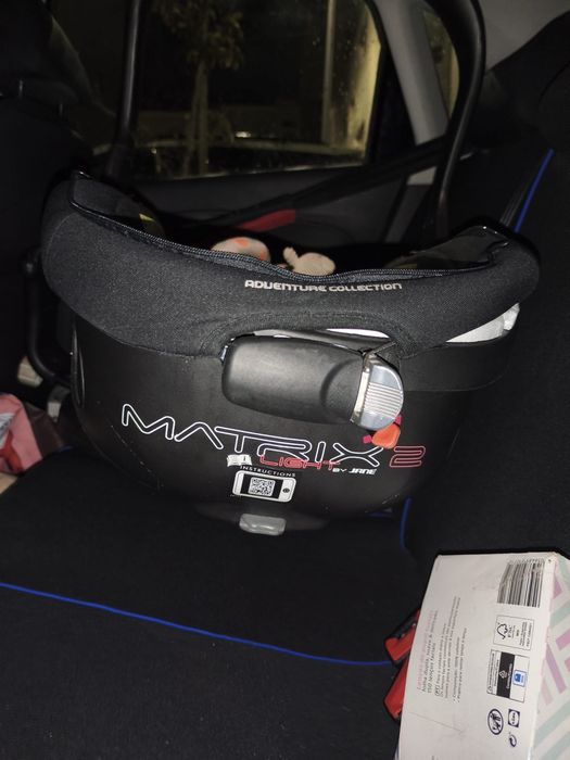 Jané Matrix Light 2 + Base Isofix