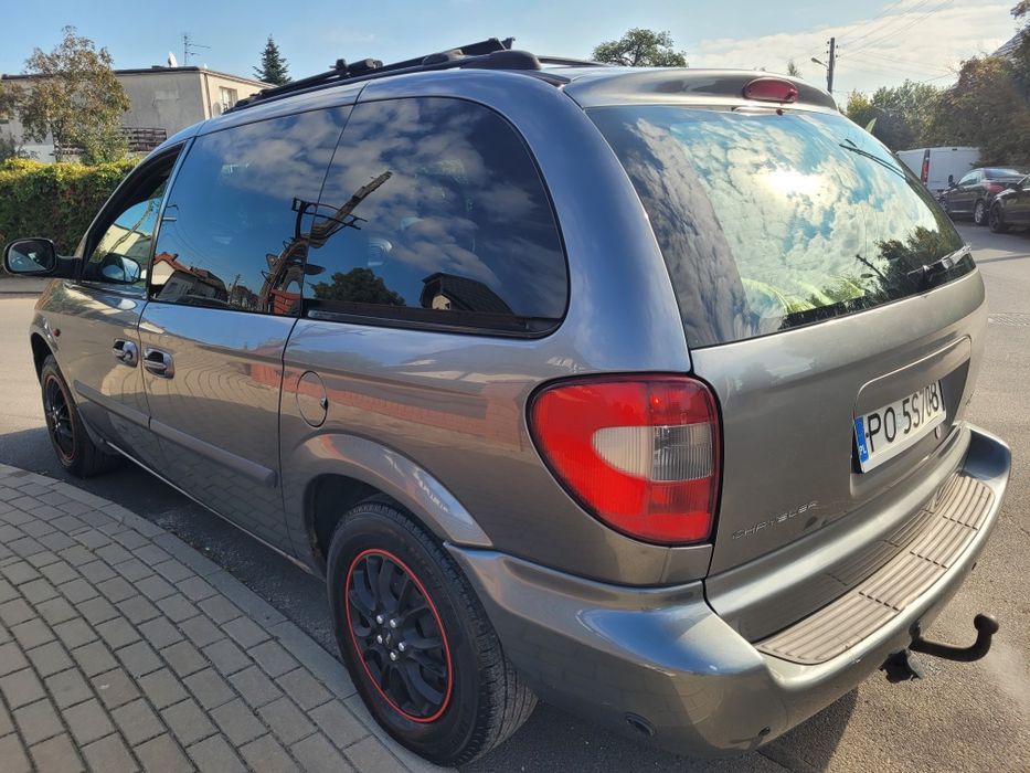Chrysler Voyager 2.4 benzyna/ lpg  7-osób