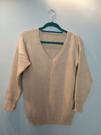 Beżowy sweter rozmiar S