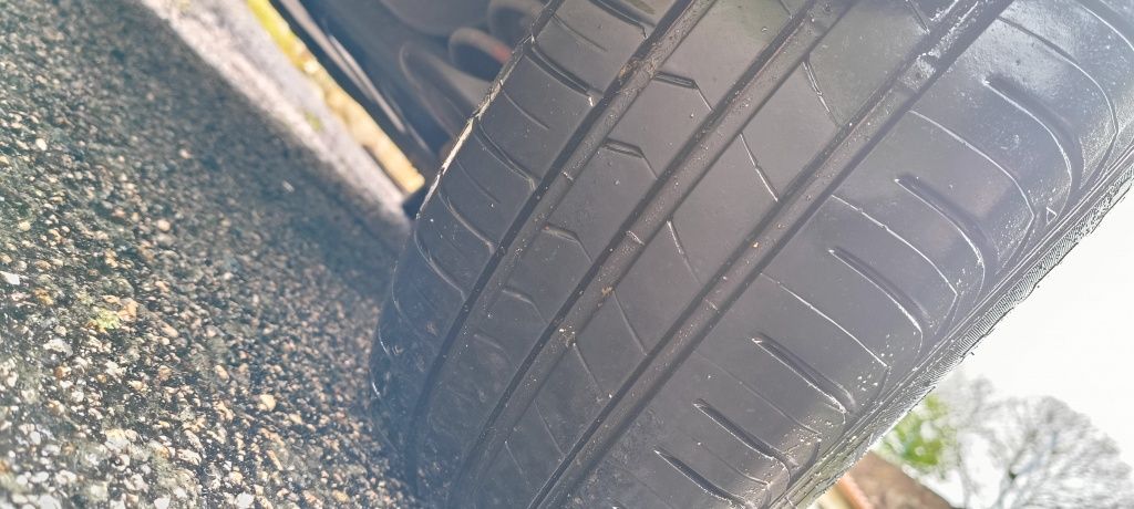 Kia Rio 2011/11 - 130 mil km motor impecável