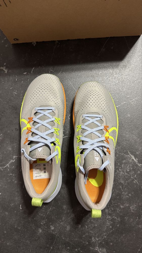Nike React Pegasus Trail 4 „Cobblestone Volt” r. 40.5, wkładka 25.5 cm