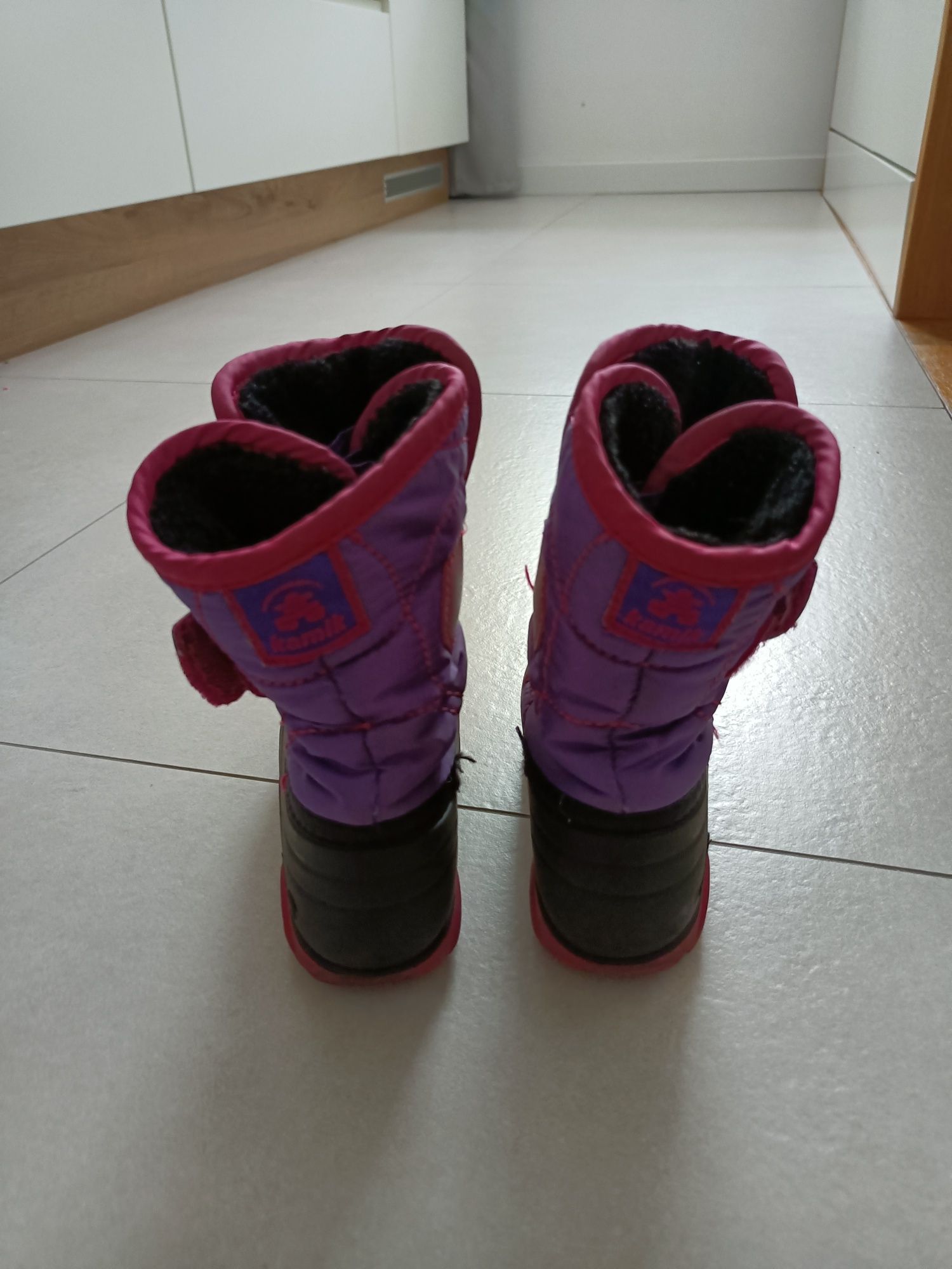 Buty dziecięce zimowe Kamik 26