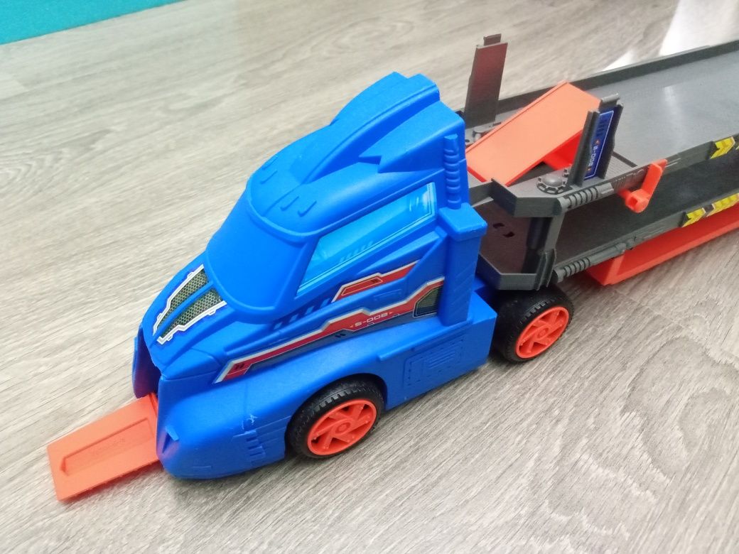 Camião,  transporte  de carrinhos 2 pisos
