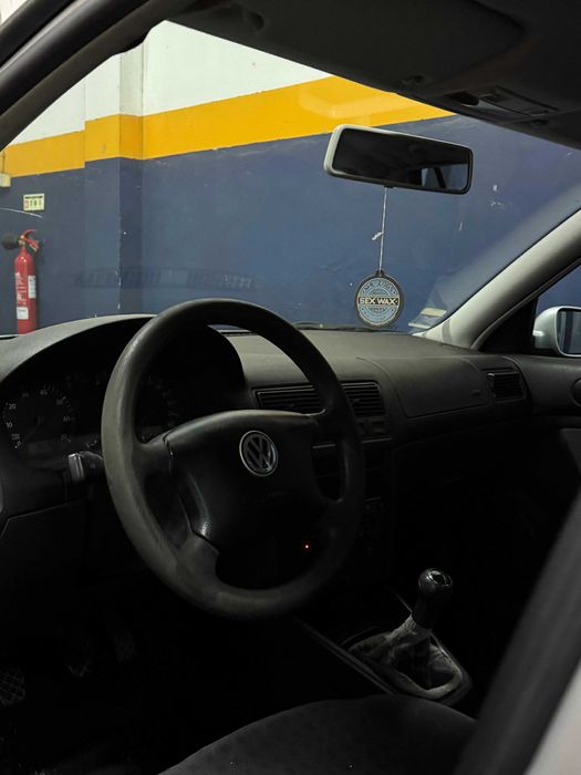 VW Golf 4 para despacho