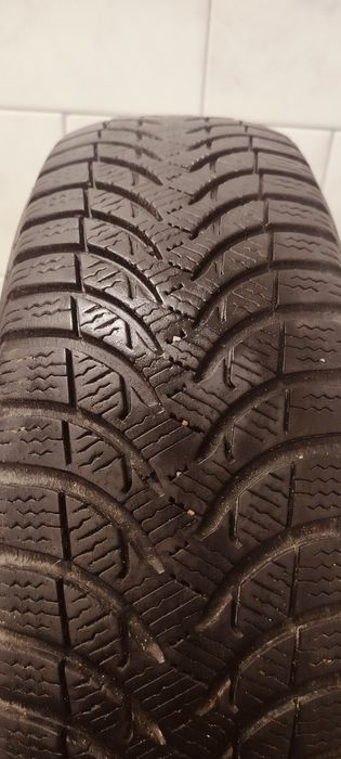 Колеса шини 185/60R15 Michelin Alpin