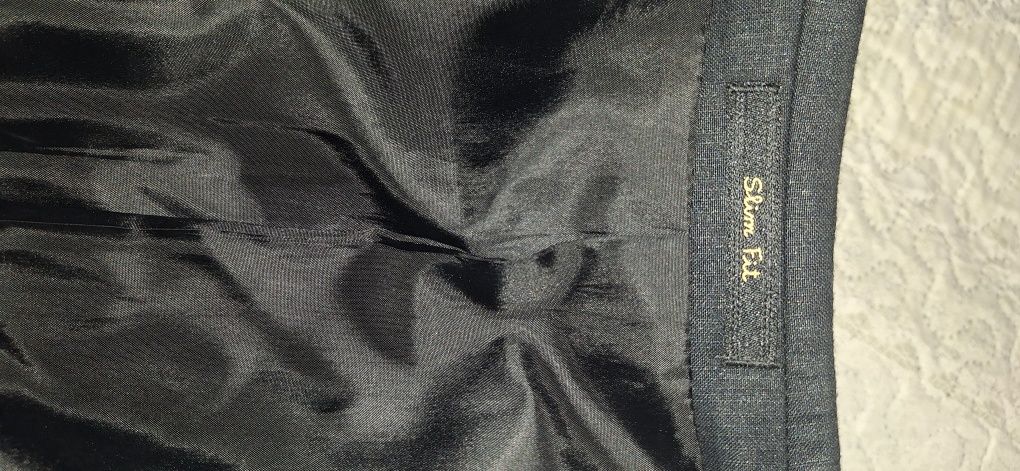 Fato preto da Suits Inc