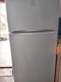 Холодильник Indesit ST 145