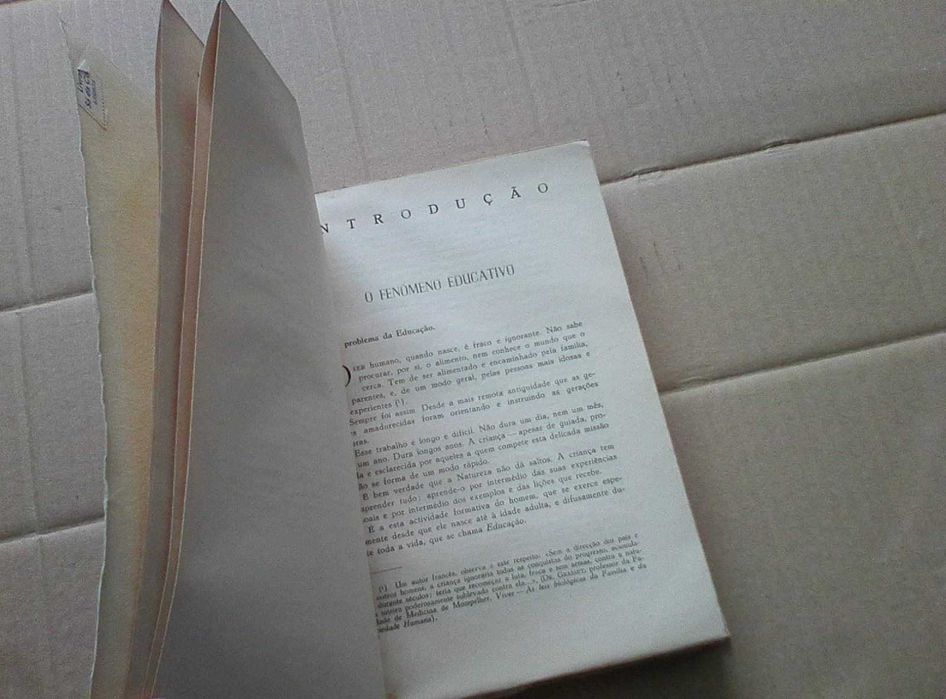 Pedagogia geral  - por abrir