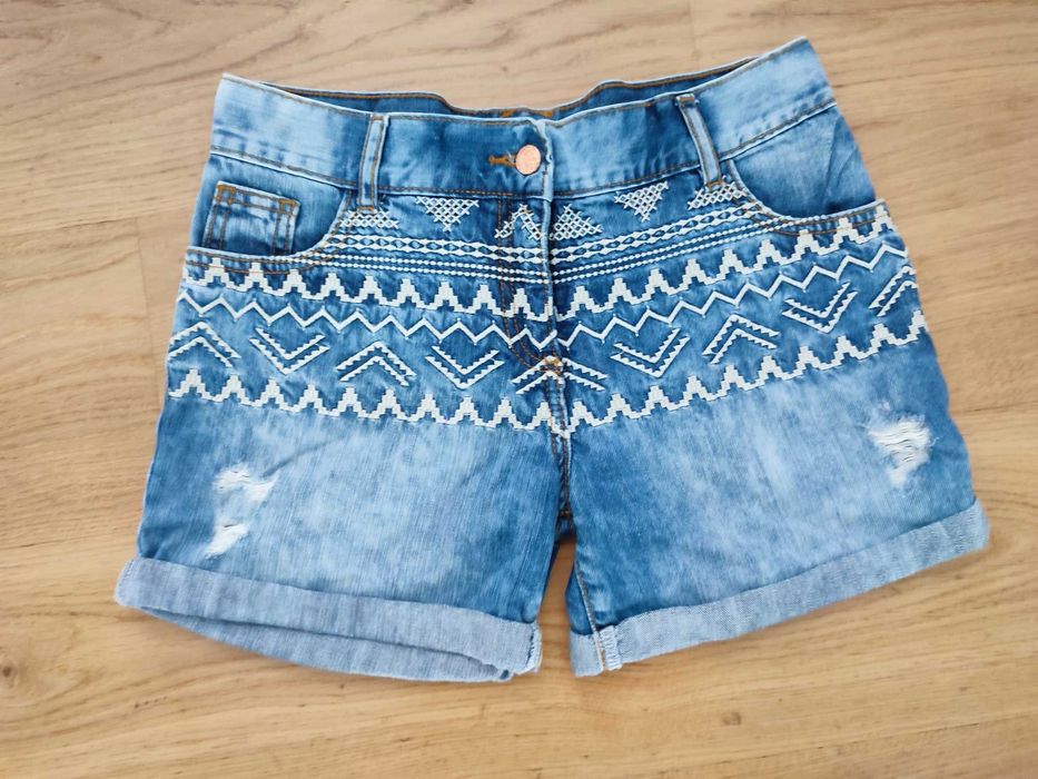 Spodenki jeansowe rozmiar 164 F&F plus gratis ESMERA S