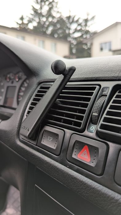 Тримач для телефону Golf 4 в штатну заглушку. 3D друк