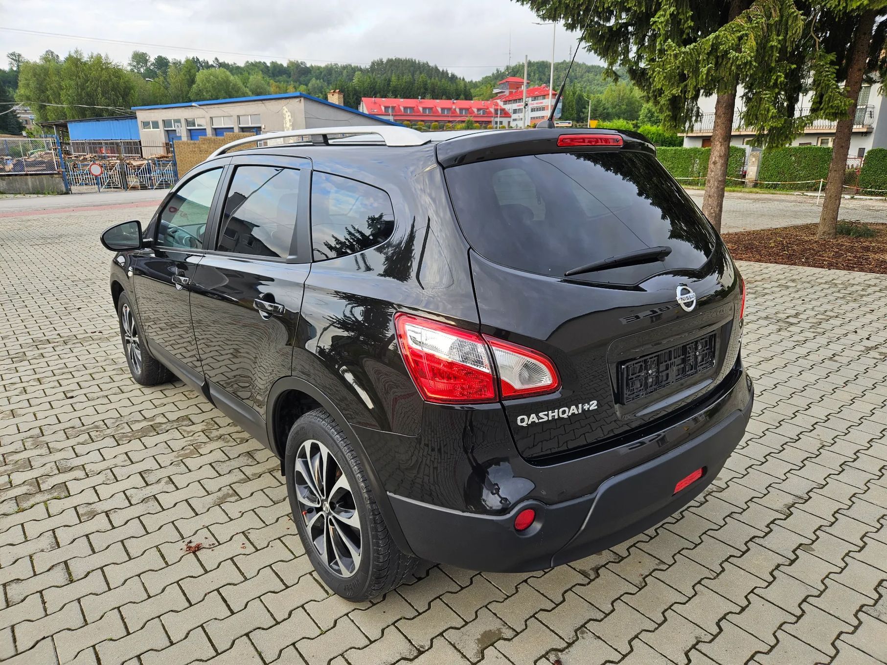 Nissan Qashqai+2 2.0dCi 150KM 4x4 N-tec 360 Automat Panorama Navi Kamery 360 7osobowy