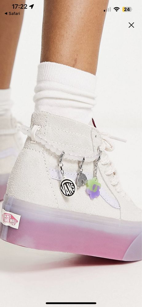 Vans x IreneisgoodUA buty sportowe na platformie 36,5